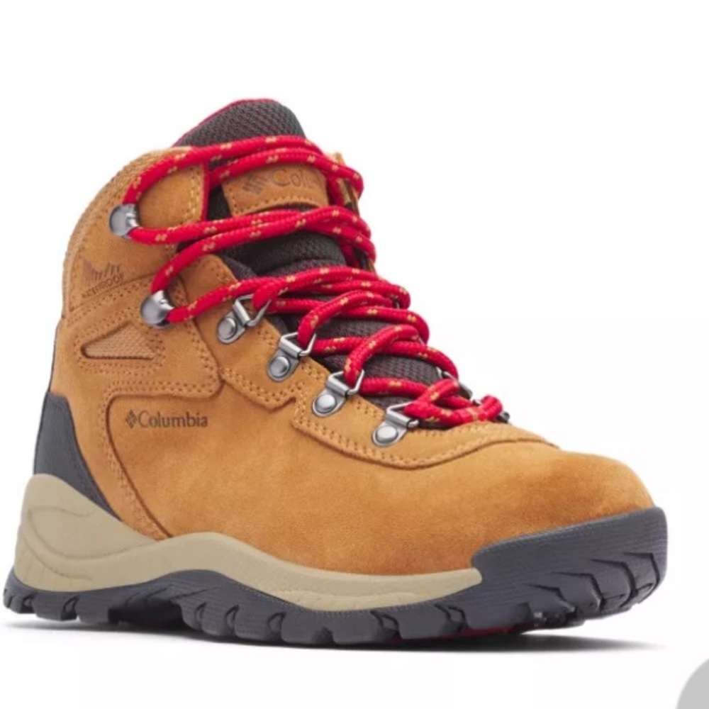 Columbia Newton Ridge Suede Hiking Boot, Youth Size 5